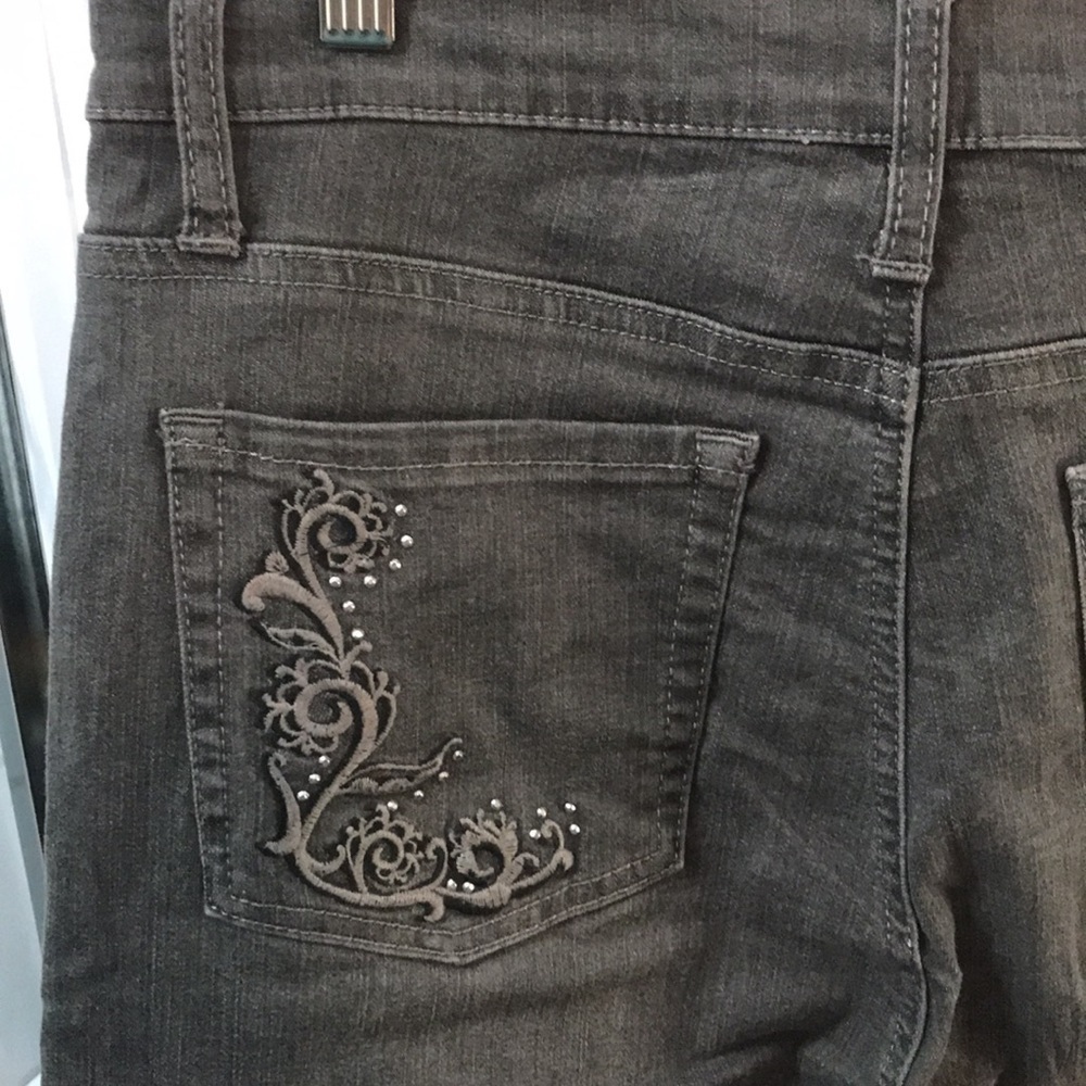 LEE—Classic Fit—AT THE WAIST—Black Lightweight Denim Jeans—Size 10 Short - Picture 9 of 14